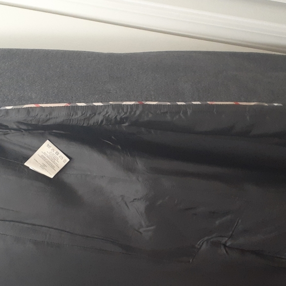 Women's Burberry Coat, Slate Gray, Size 2 - Picture 7 of 13